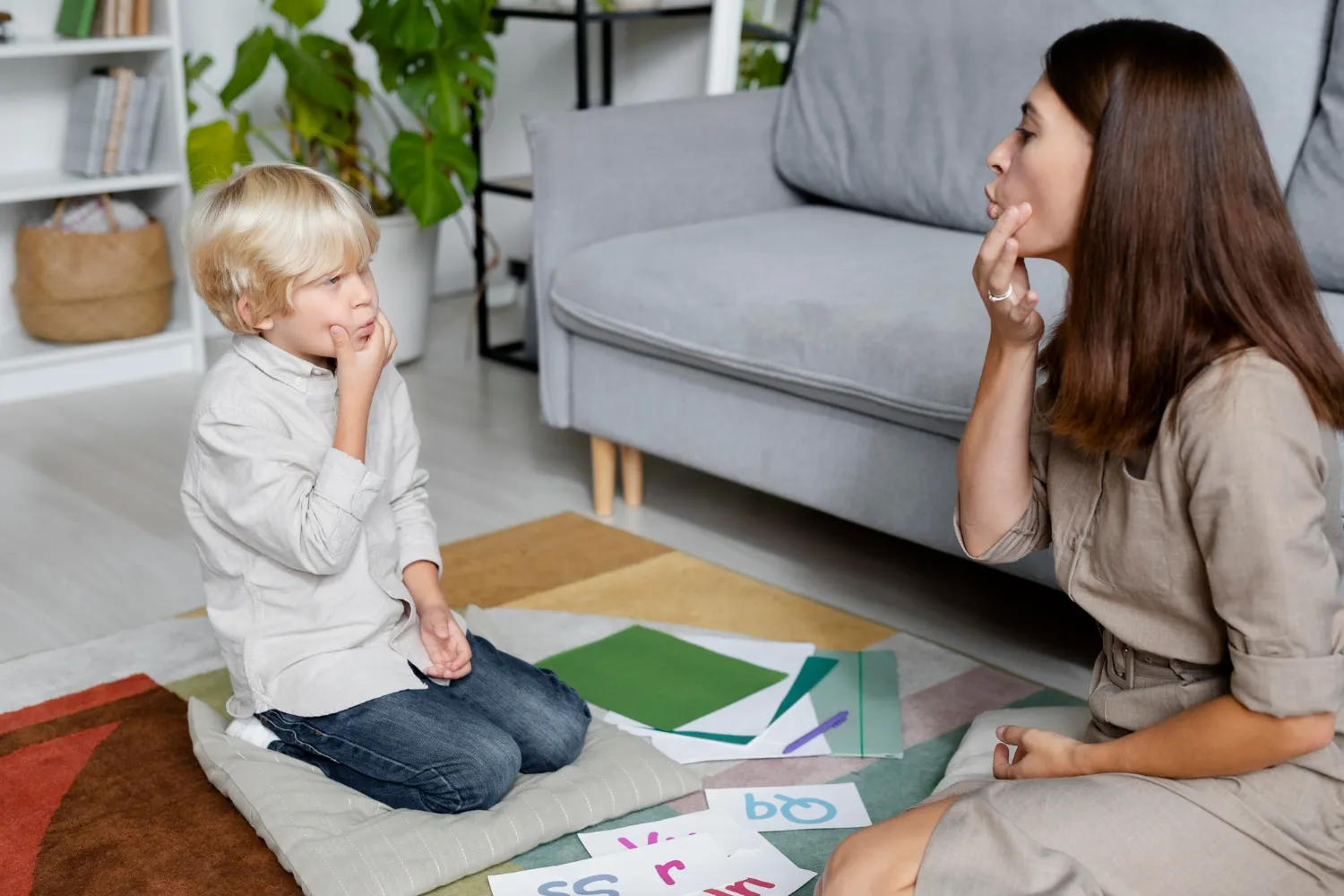 Máster en Logopedia Clínica en Daño Neurológico Adulto y Neurodesarrollo Infantil 1